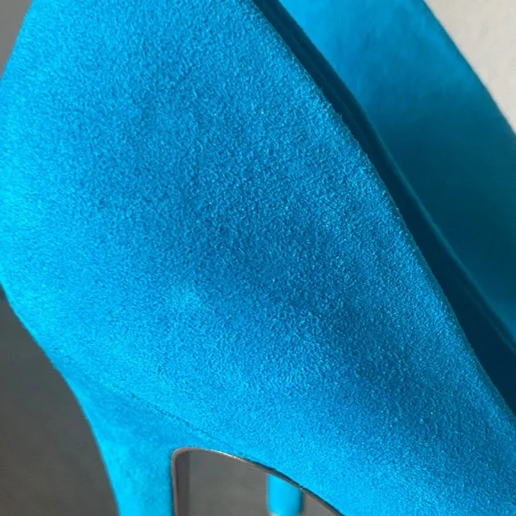 Bright Teal Platform High Heels - Women's Pumps - Picture 8 of 12